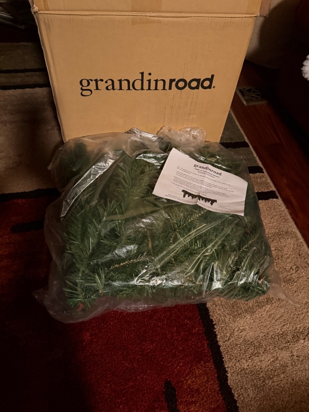 Grandinroad 6’ Cascading Lit Garland BNIB